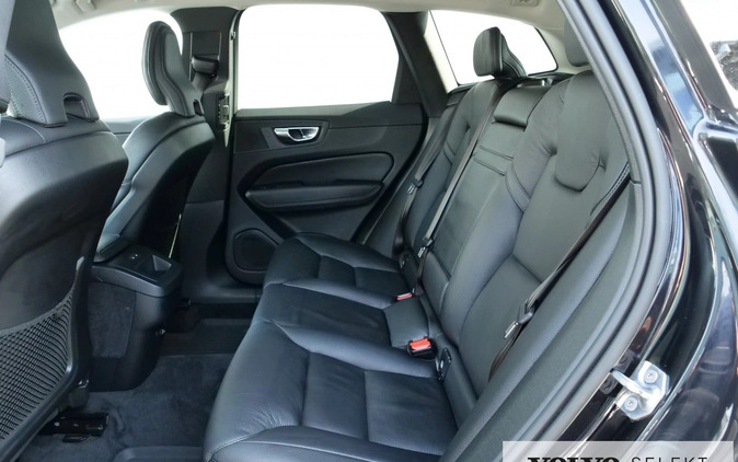 Volvo XC 60 cena 159900 przebieg: 92870, rok produkcji 2019 z Kołobrzeg małe 596